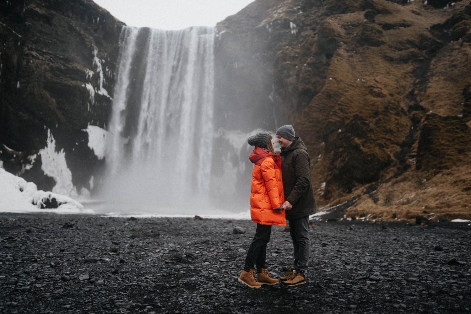 Párové focení v zahraničí na Islandu, Skógafoss